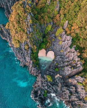Image post by @dronepals on Instagram