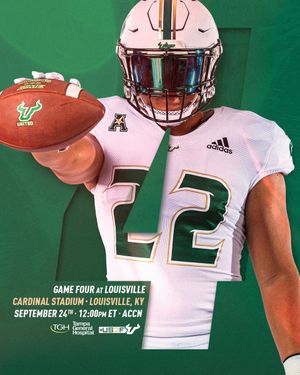 Image post by @usffootball on Twitter