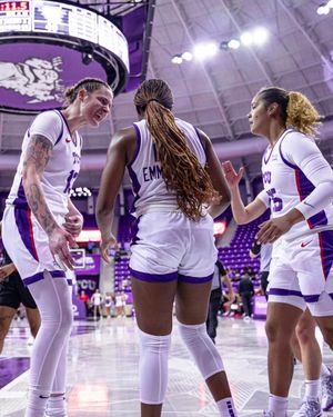 Image post by @tcuwbb on Twitter