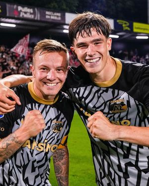 Image post by @azalkmaar on Instagram