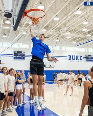 Image post by @dukembb on Instagram