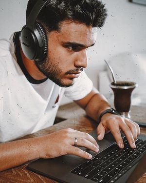 Image post by @bose on Instagram