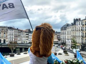 Image post by @avironrugbypro on Instagram