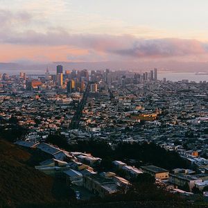 Image post by @onlyinsf on Instagram