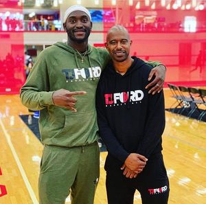 Image post by @tjfordbasketball on Instagram
