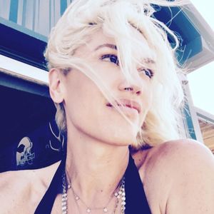Image post by @gwenstefani on Instagram