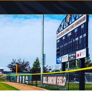 Image post by @pacificsoftball on Instagram