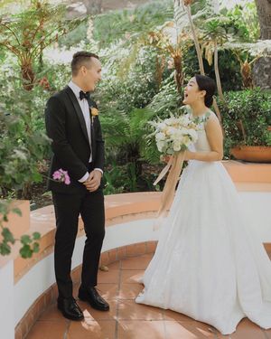 Image post by @theknot on Instagram