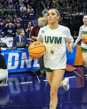 Image post by @emmautterback_ on Instagram