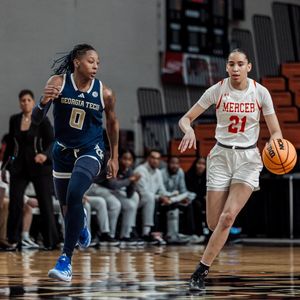 Image post by @mercer_wbb on Instagram