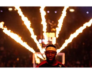 Image post by @howlaophotography on Instagram