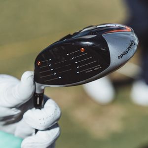 Image post by @taylormade_golf_japan on Instagram