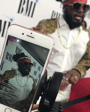 Image post by @bmi on Instagram