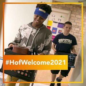 Image post by @hofstrau on Instagram