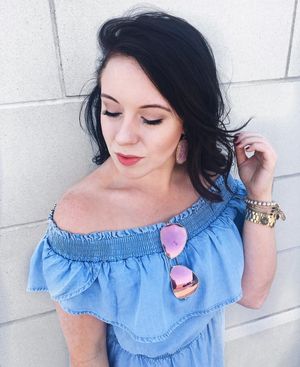 Image post by @collectivelykaitlyn on Instagram