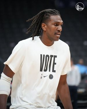 Image post by @warriors on Twitter