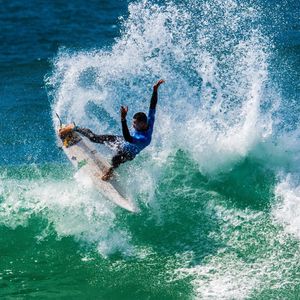 Image post by @wsl.qs on Instagram