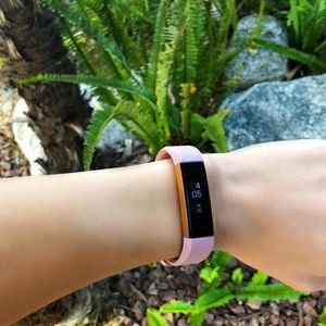 Image post by @fitbit on Instagram