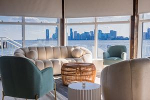 Image post by @rentquest_nyc on Instagram