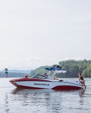 Image post by @mcboatcompany on Instagram