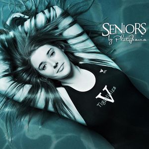 Image post by @seniorsbyphotojeania on Instagram