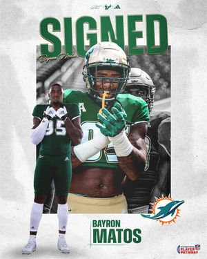Image post by @USFFootball on Twitter