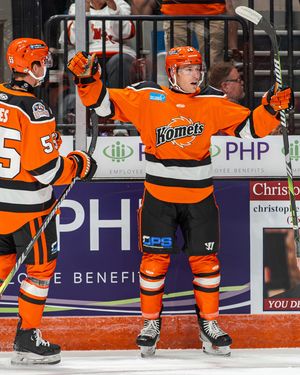 Image post by @fwkomets on Instagram