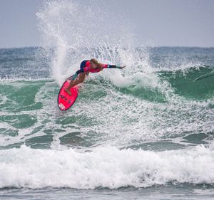 Image post by @wsl.qs on Instagram