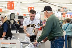 Image post by @Brewers on Twitter