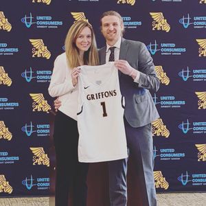Image post by @mwsugriffons on Instagram