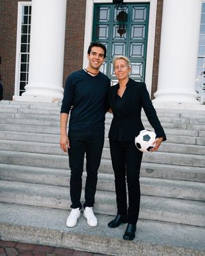 Image post by @kaka on Instagram