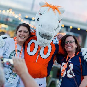 Image post by @broncosofffield on Instagram