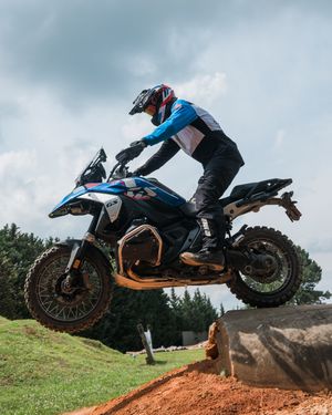 Image post by @bmwmotorradusa on Instagram