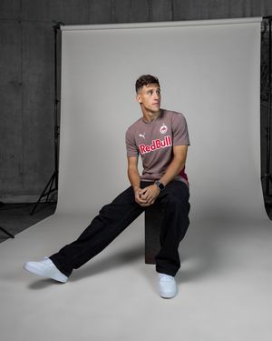 Image post by @redbullshop on Instagram