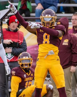 Image post by @jarvariussims on Instagram