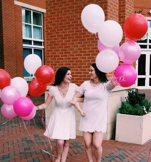 Image post by @charlottezta on Instagram