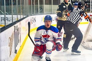 Image post by @bucshockey on Instagram