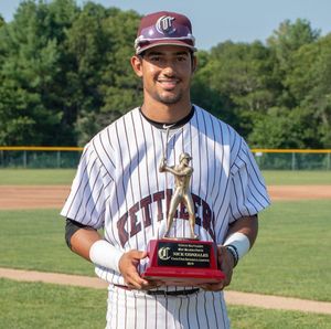 Image post by @CotuitKettleers on Twitter