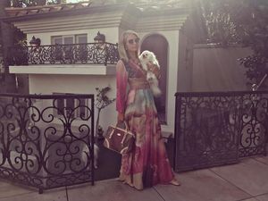 Image post by @parishilton on Instagram
