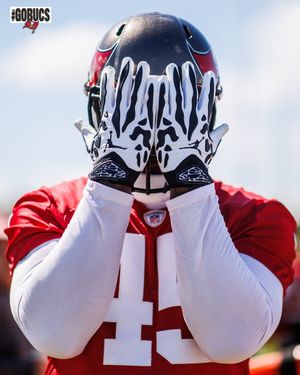 Image post by @buccaneers on Twitter