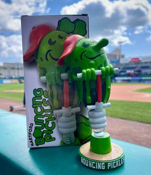 Image post by @hartfordyardgoats on Instagram
