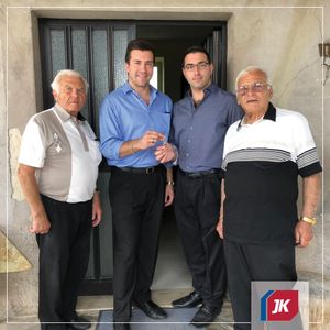 Image post by @jkmoving on Instagram