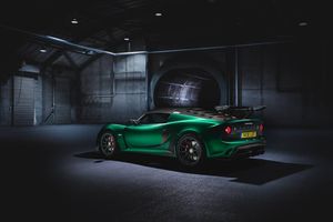 Image post by @lotuscars on Instagram