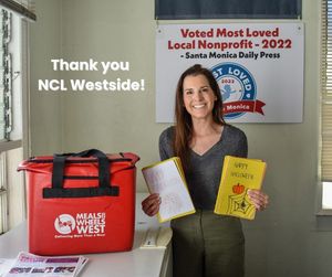 Image post by @mealsonwheelswest on Facebook