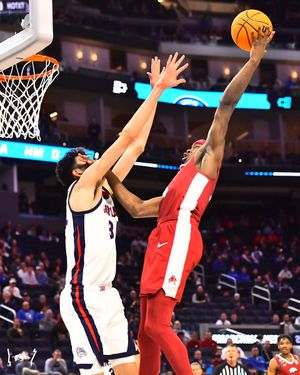 Image post by @razorbackmbb on Twitter