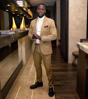 Image post by @kevinhart4real on Instagram