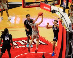 Image post by @Redbird_MBB on Twitter