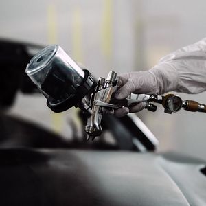 Image post by @astonmartin on Twitter