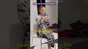 Video post by @buzzfeedceleb on YouTube