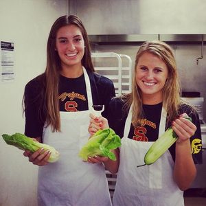 Image post by @uscwomensvolley on Instagram